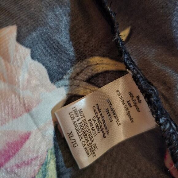 In Bloom Romance Collection Romance‎ Lace-Trim Floral Wrapper Robe - Extra Large - Picture 6 of 8